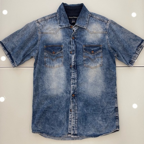 Courage Clothing Co. Other - *NEW* Jean button down